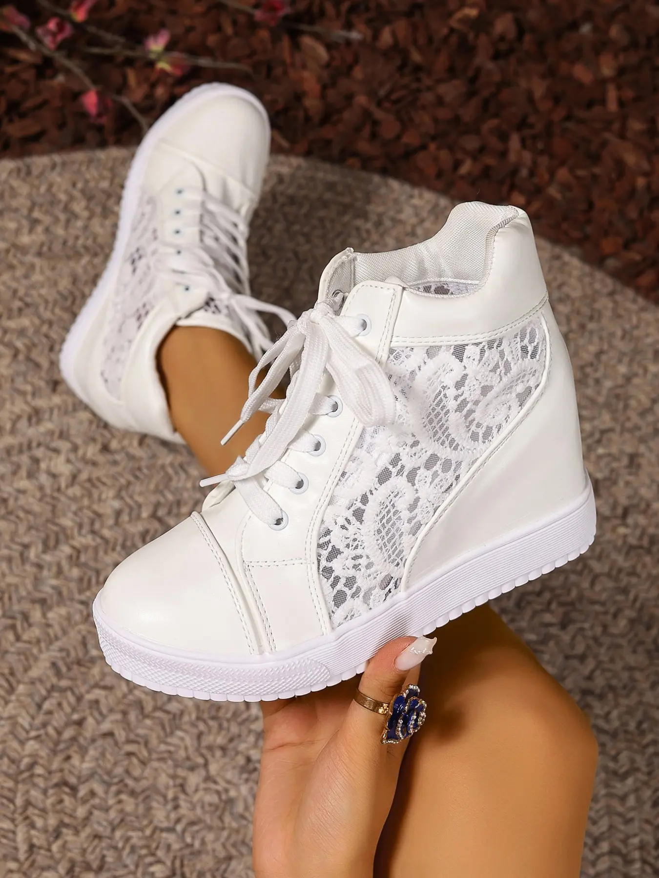 Women's Lace-Up High-Top Sneakers, Breathable Mesh Material, Casual Sports Sneakers, Inner Heel Lift Design, Comfortable Daily Wear, Footwear Sneakers