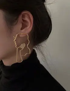 Abstract face earrings artisan gold.art nouveau earrings.Korean fashion aesthetic .handmade wire wrap earrings.classy statement earrings