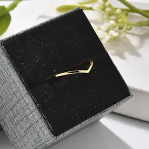 Stainless Steel V-shaped Plain Band Rings 18K Gold Plated 1mm R42