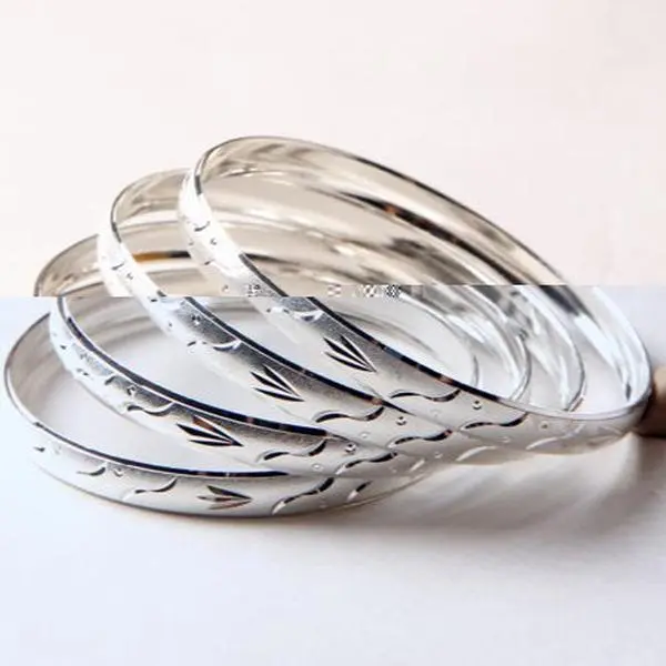GFJewelryFL5 6mm Bangles for Female, Traditional Symbolic Silver-Plated Brass Set of 7 with Anti-Tarnish Metal Coating for Kids & Elders, Bangles For Kids And Elders, No Warning Applicable, Protection, 2-(For Kids)
