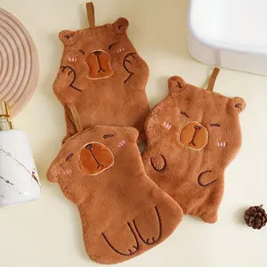 Cute Capybara Towel - Soft microfiber bath and kitchen towels, suitable for sensitive skin, highly absorbent and hypoallergenic, featuring a capybara design, ideal for bathing, travel, and everyday use