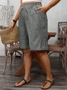 Summer Women's Striped Elegant Fashion Elastic Shorts, Pocketed Lightweight Breathable Comfort, Perfect for Travel and Vacation