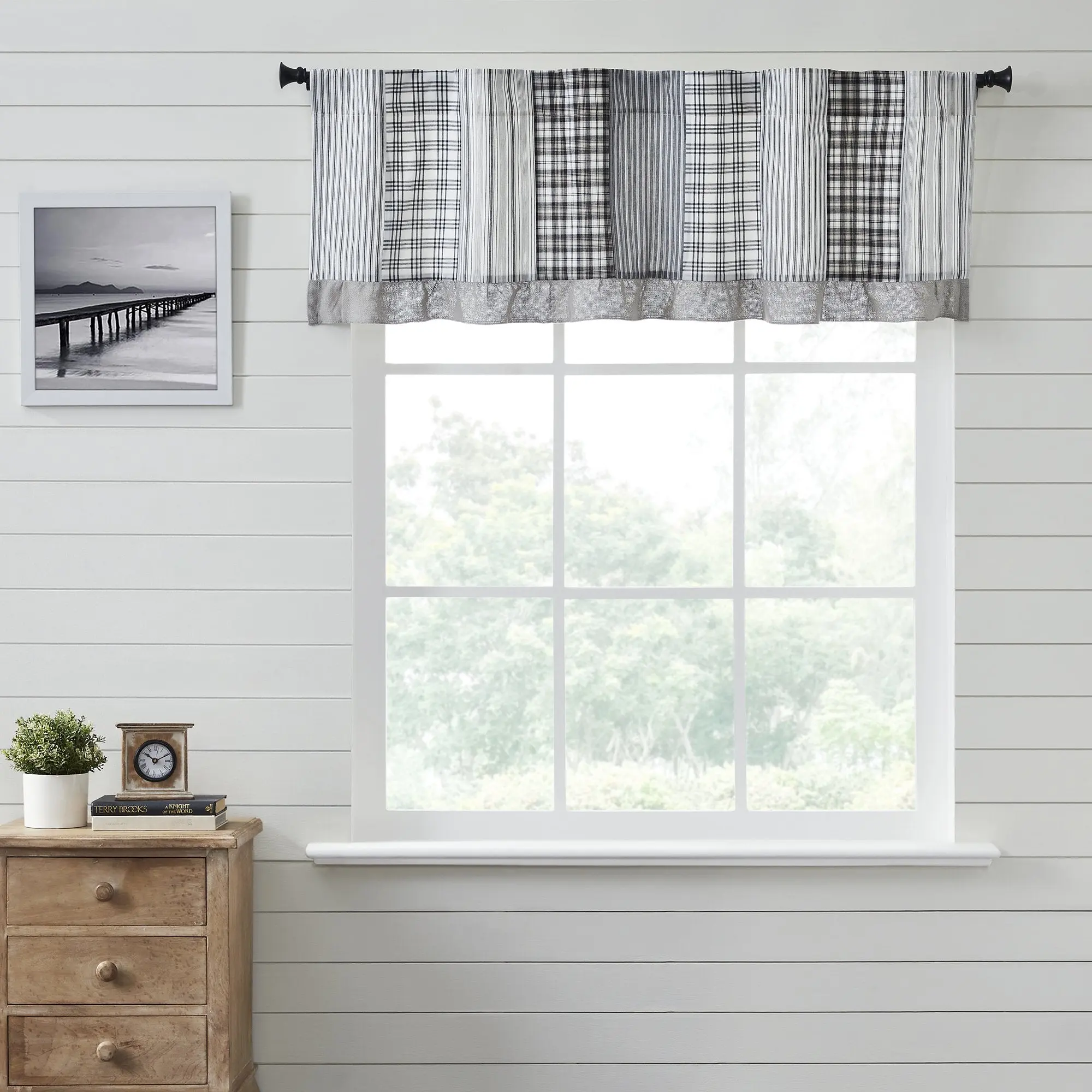 100% Cotton Farmstead Black Patchwork Valance, Farmhouse Style, Rustic Home Style, Window Mount Textile Curtain Accessory, Farmhouse Valances
