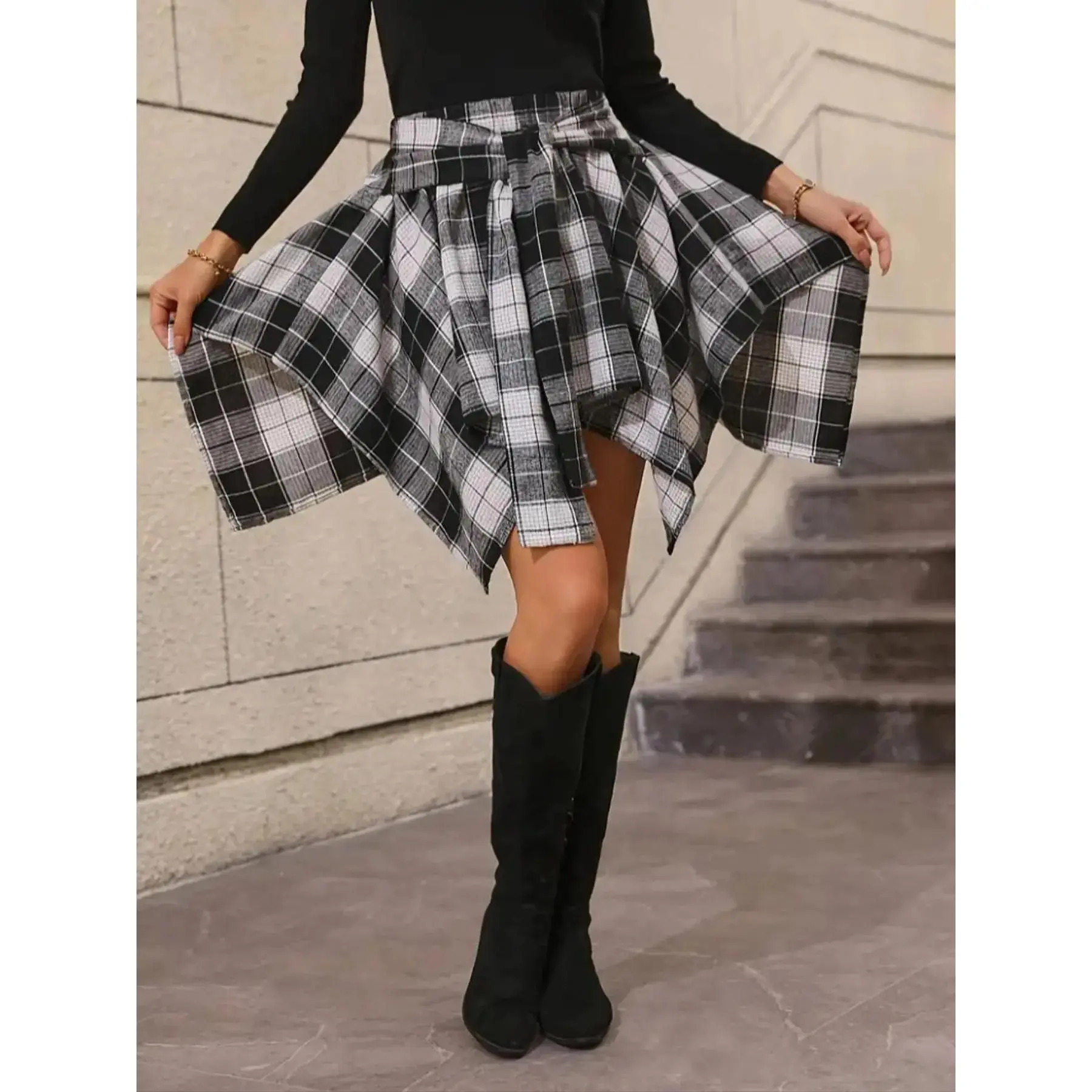 Women's Plaid Print Belted Asymmetrical Hem Flared Chinos Skirt, Casual High Waist Short Skirt for Daily Wear, Ladies Bottoms for All Seasons Womenswear, Napkin Skirts, All Season Use, Must Have Item, Simple Style