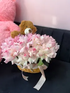 Teddy and roses basket