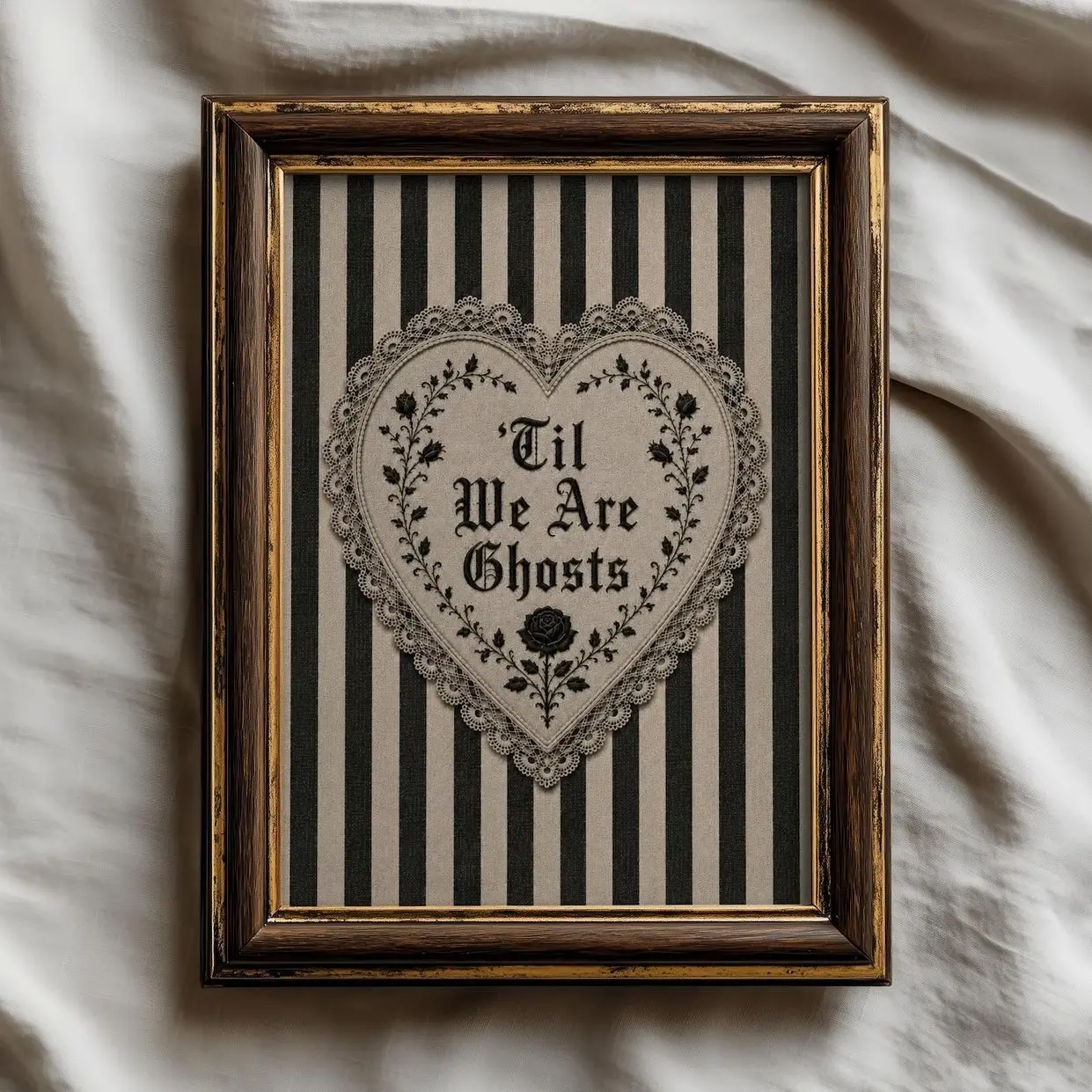 Victorian Lace Heart Wall Art, Gothic Halloween Print, Dark Romantic Decor Q