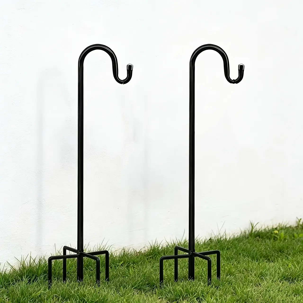 Black Metal Shepherd Hook Set (2 Pack), 4-Prong Garden Stakes with Hanging Support for Hanging Baskets, Bird Feeders, Solar Outdoor Lights, 3 Sizes Available, Curved Shape