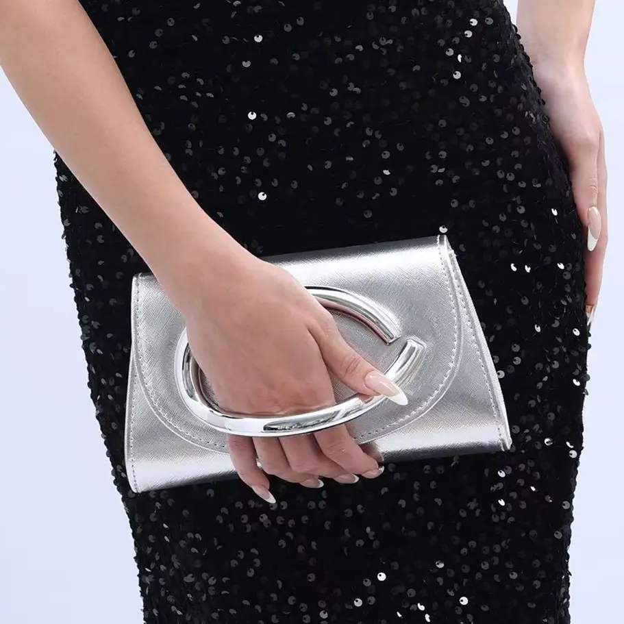 Silver Metallic Evening Clutch Purse for Women Elegant Classic Formal Dinner Bag Party Prom Bag Clutch Bag Lady's Wedding Bridal Handbag Chain Shoulder Bag