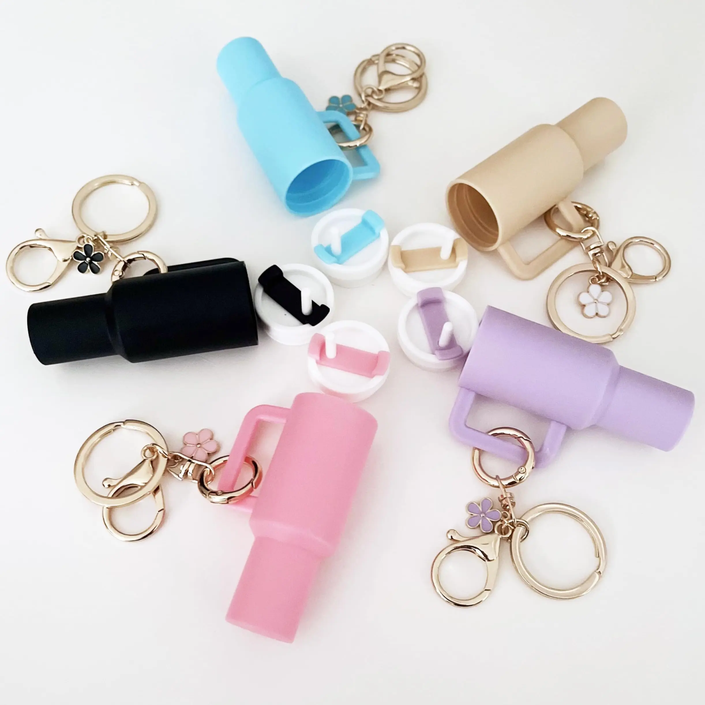 Mini Tumbler Keychain for Stanley Cup Accessories， ,Cute Mini Cup Charms For Backpack  Keychains For Women Giris ， Mother's Day gifts Walletchain