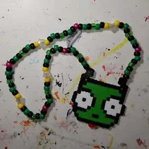 gir alien kandi necklace