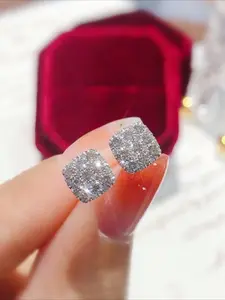 New Pair of Stylish and Sparkling Square Diamond Stud Earrings, Korean Style, Elegant and Luxurious Women's Jewelry, Shining Earrings, Studs Earrings