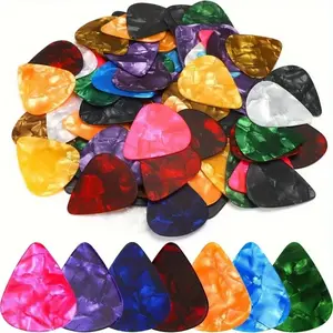10/20/30 Piece Colorful Heart Shaped Guitar Picks Sets, Vibrant Metal and Dye Design, Durable Guitar Player Picks, Multiple Colors, Guitar Accessories, Music Accessories