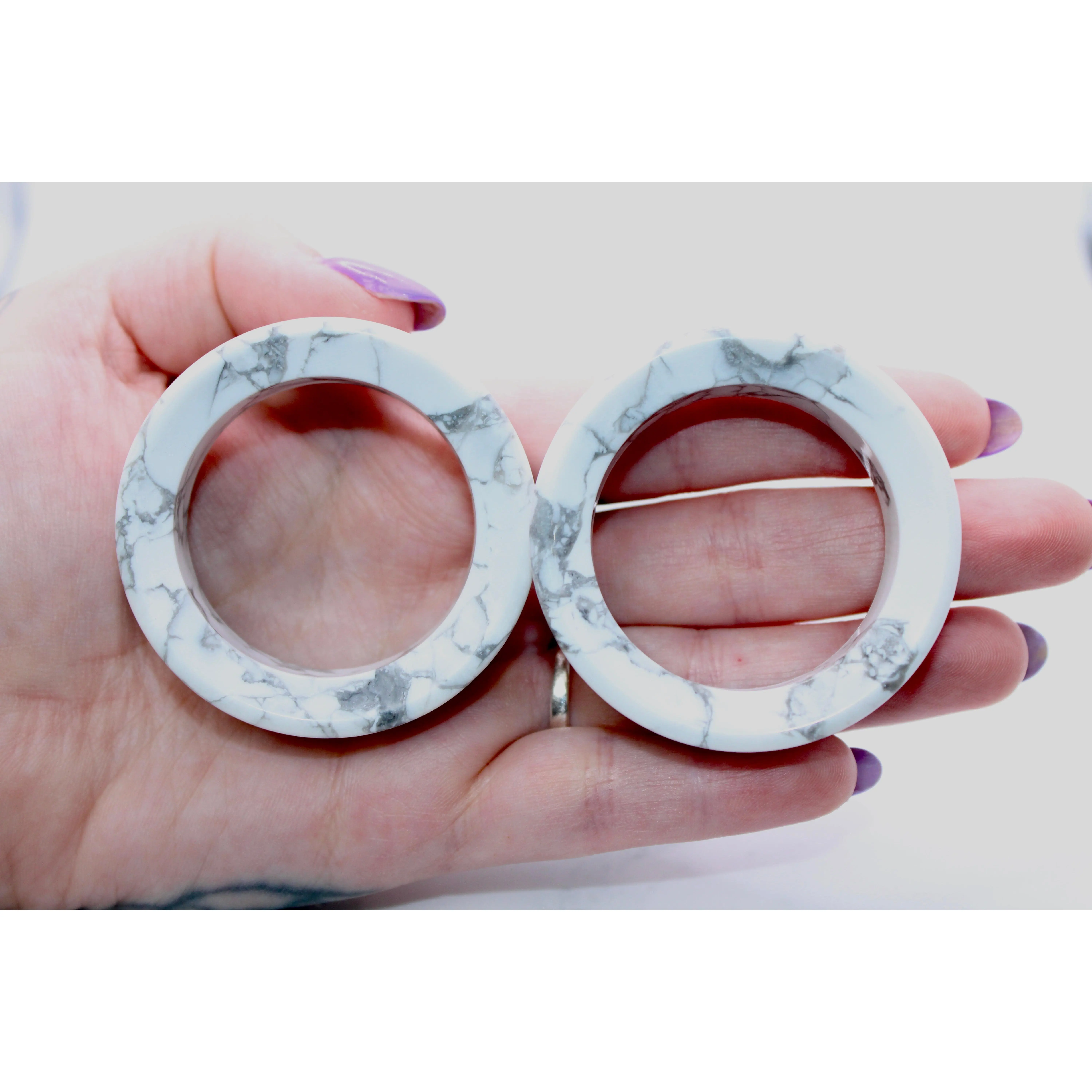 Genuine Howlite Double Flare Ear Gauges - Black and White Marbled Tunnel Plugs Pair with Black Veining, Unique Body-Safe Adults' Body Jewelry Accessory