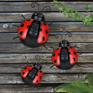 Durable Metal Ladybug Wall Art, Charming Indoor Outdoor Garden Accessories Decor, Easy Hang Design, Perfect Gift for Gardeners & Animal Lovers