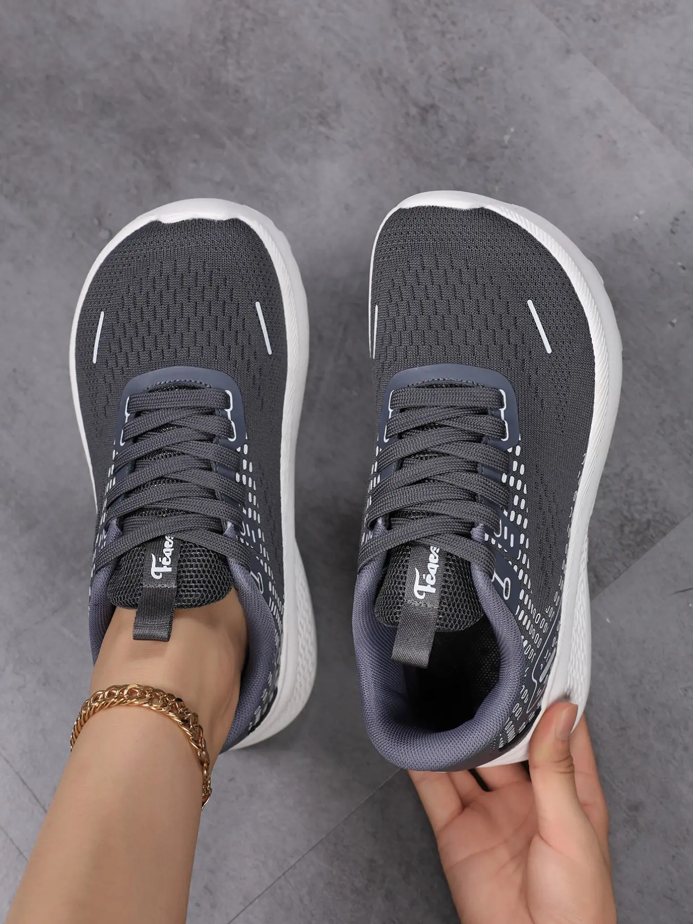 Women's Breathable Mesh Thick Sole Sporty Running Fashion Shoes, Lightweight Anti-Slip Running Shoes, Daily Commute Outdoor Walking Shoes