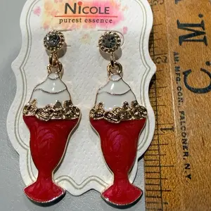 Red and white enamel Goldtone post earrings