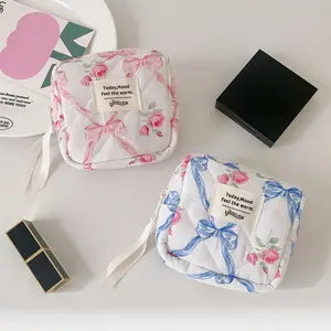Flower Pattern Makeup Bag, 1 Count Portable Cosmetic Storage Bag, Zipper Makeup Organizer Pouch, Handheld Cosmetic Pouch, Versatile Storage Bag for Travel, Outing, Daily Use