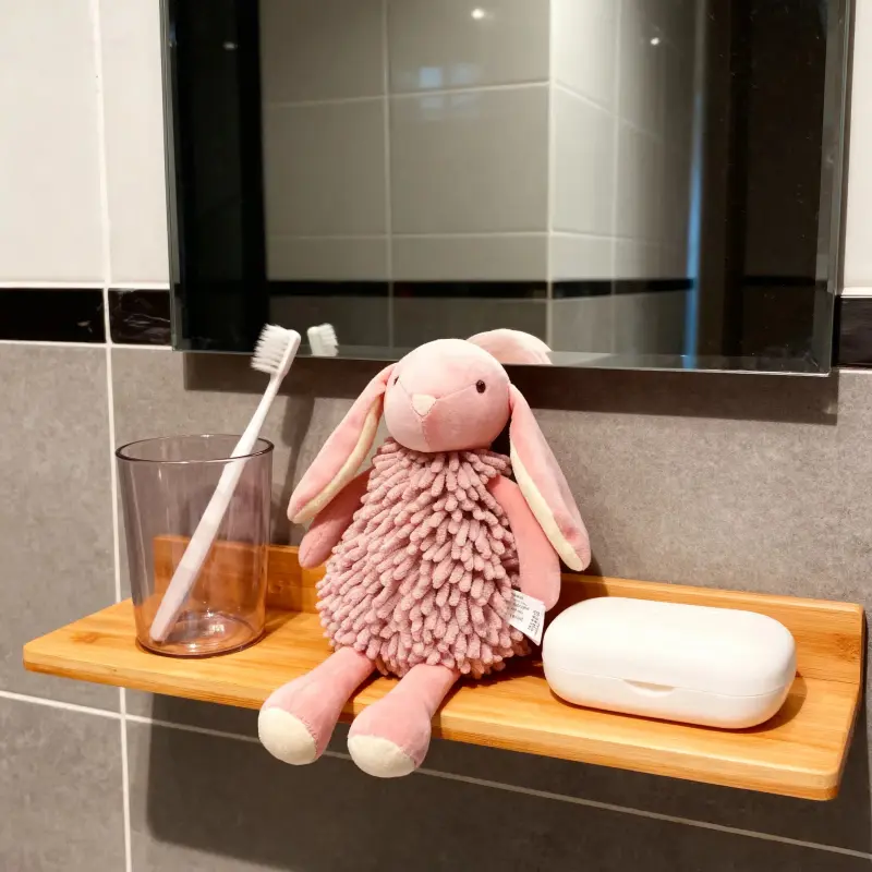 1 piece of bunny shaped hand towel, kitchen hand towel, bathroom hand towel that can be hung on the wall, super absorbent, super soft, cute and convenient Pink