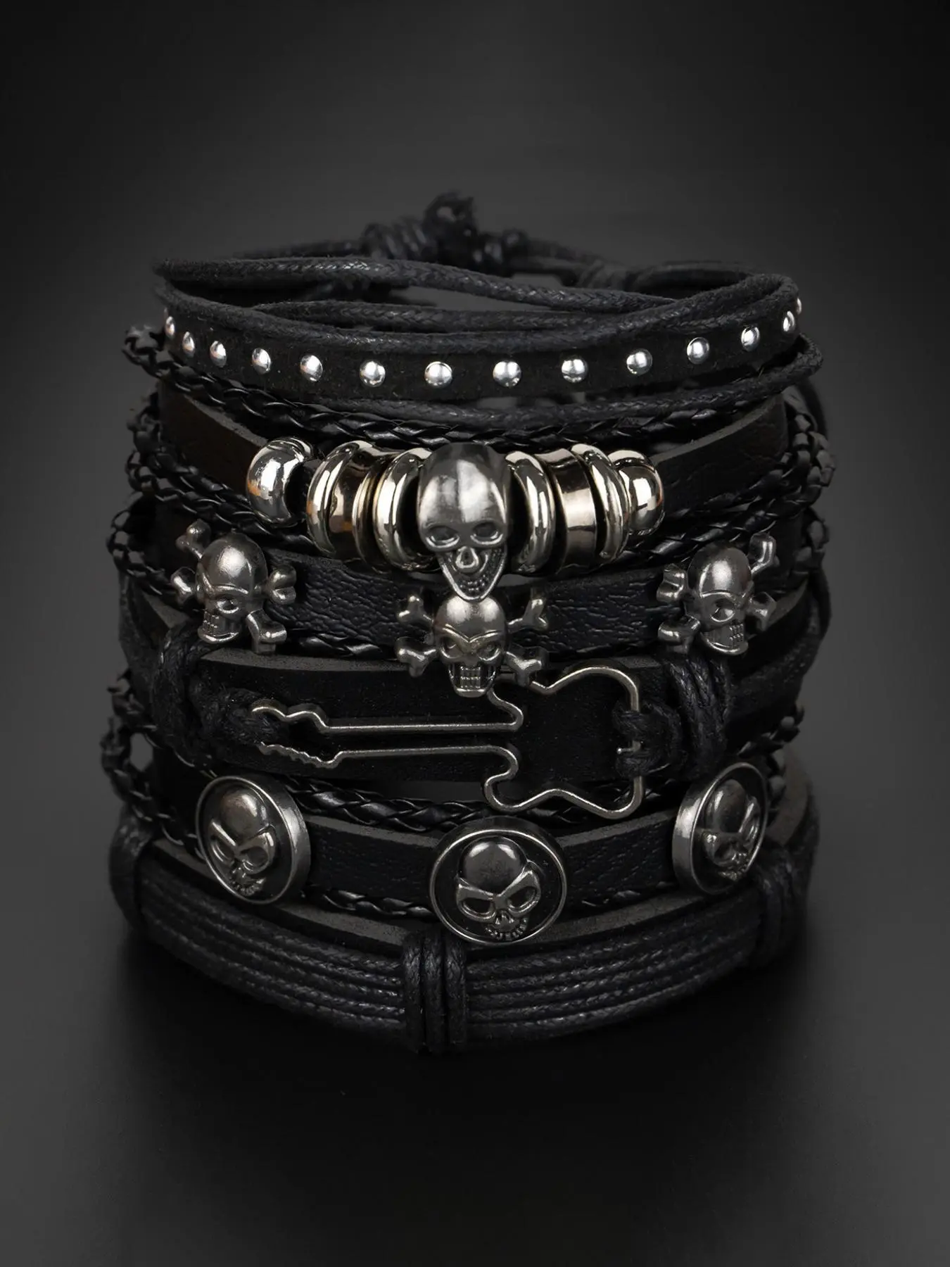 6-piece Gothic unisex bracelet set, Stackable bracelets, punk style multi-layer bracelet, PU bracelet set, skull-element bracelet, suitable for Halloween party wear, gift for couples, Punk Jewelry