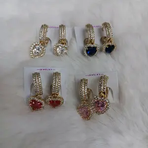 # 0173 Hoops adiamantados oro laminado