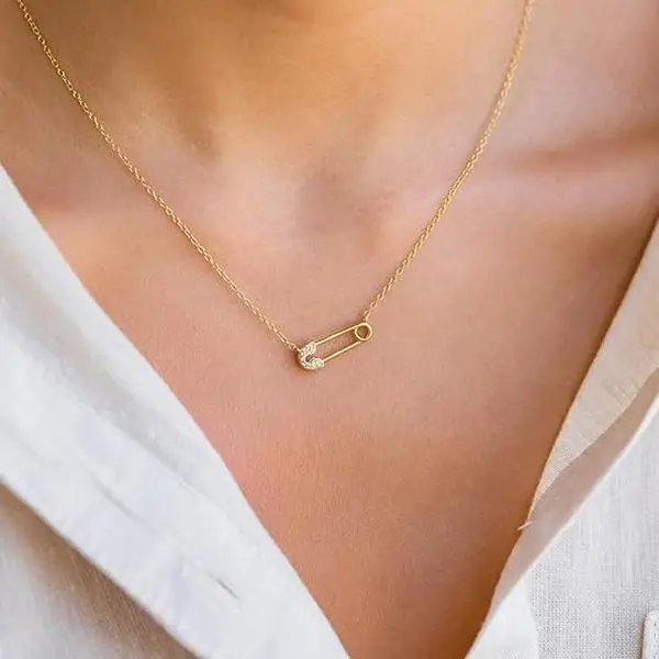 September Laurel Safety Pin Necklace Dainty Gold Charm Necklaces for Women Rhinestone Safety Pin Pendant Necklace 14k Gold Plated Clip Drop Necklace Jewelry Gifts, adjustable