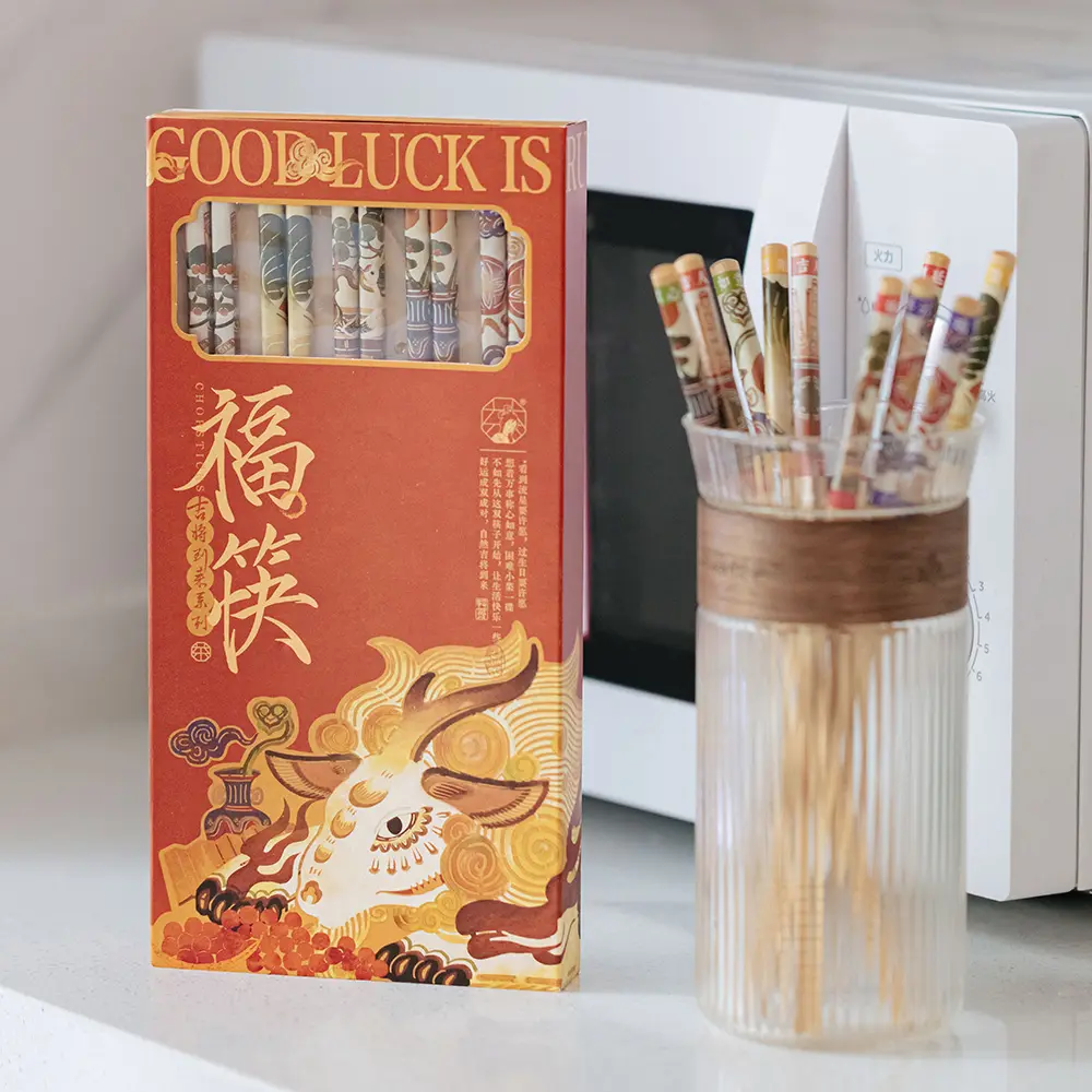 ChaYanYueSe Traditional Bamboo Chopstick Set - 5-Pair Kitchen Cutlery for Family Meals, Friends Gatherings, Ideal Thoughtful Housewarming Gift