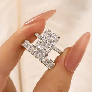 MAXINEJEWELRY 7.0ct Radiant Cut 5A Cubic Zirconia 2-Piece Engagement Wedding Ring, Women's Artificial Gemstone Jewelry for Proposal, Daily Wear, Engagement Wedding Rings