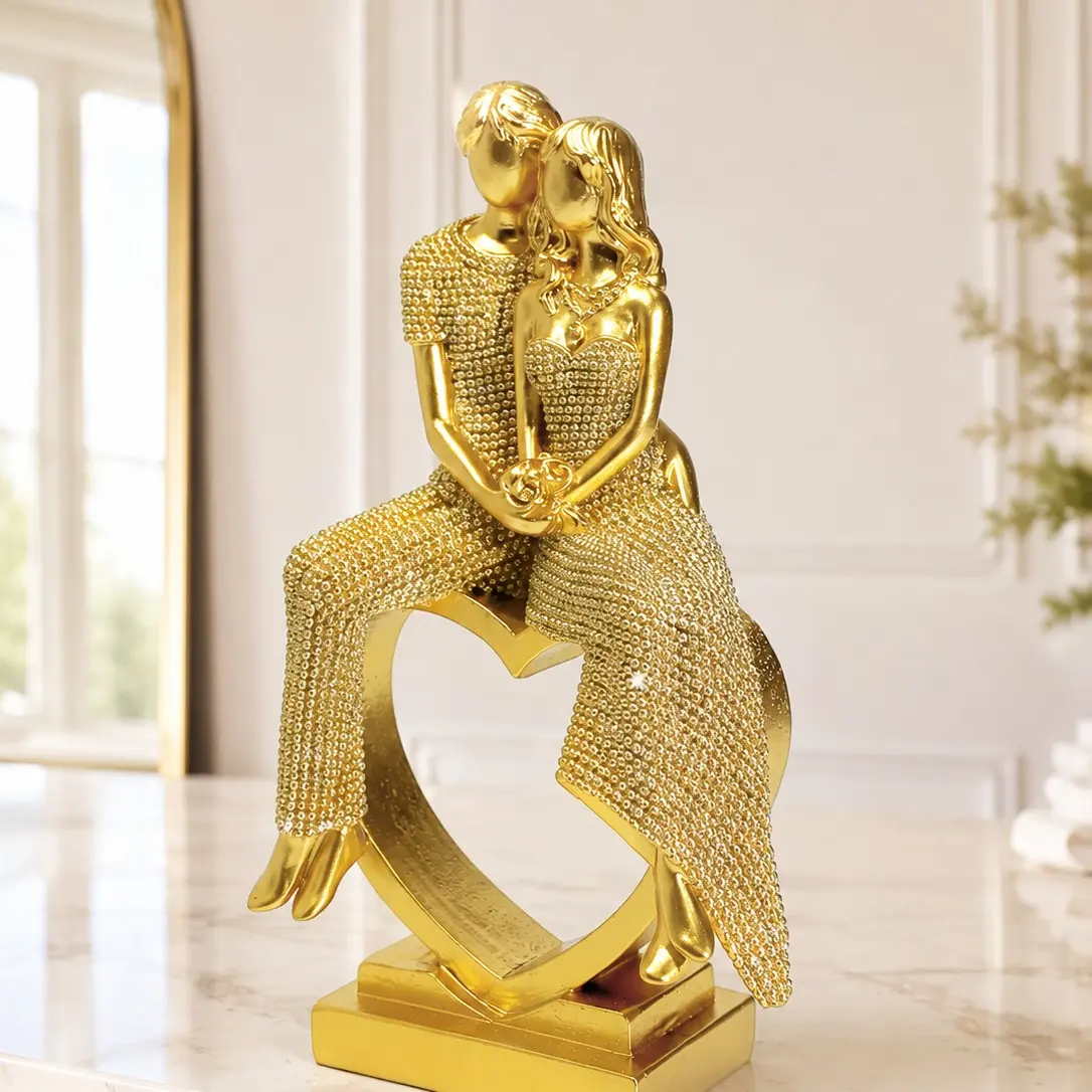 Luxury Couple Heart Ornament, Home Decor Statue, Decorative Statues, Decorative Piece, Perfect for Bedside Table, Entryway, Living Room TV Stand, Elegant Home Decor Item
