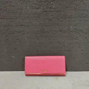 Pre-owned Prada/Clutches & Wristlets/JXB15030070