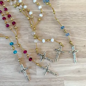 Rosario Jesús Christ Gold Beaded Rosary with Multi-Color Beads and Detailed Crucifix for Spiritual Wear
