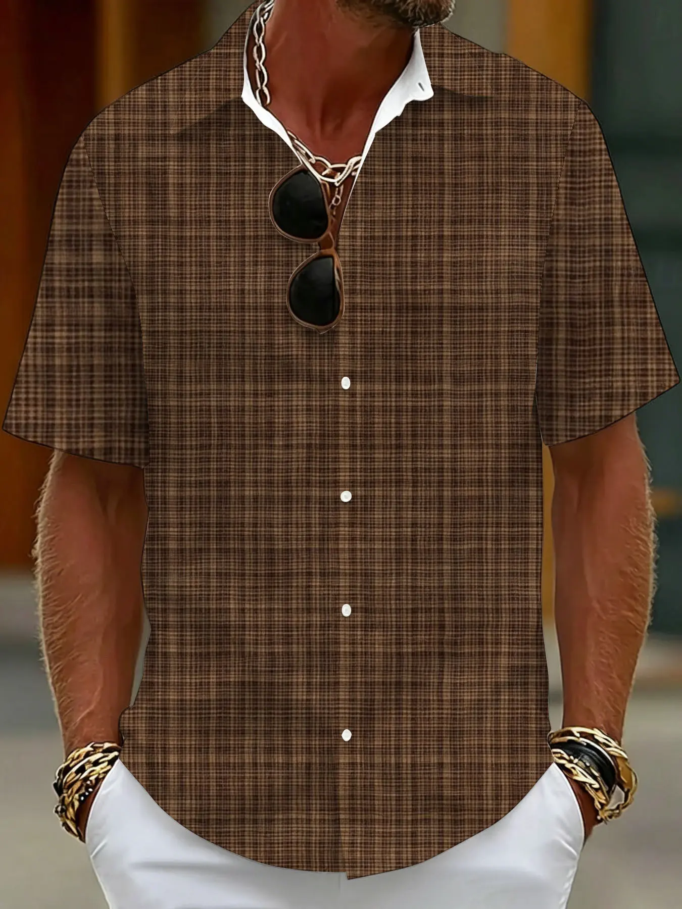 Brown-toned checkered short-sleeved shirt, a vintage and casual men's top