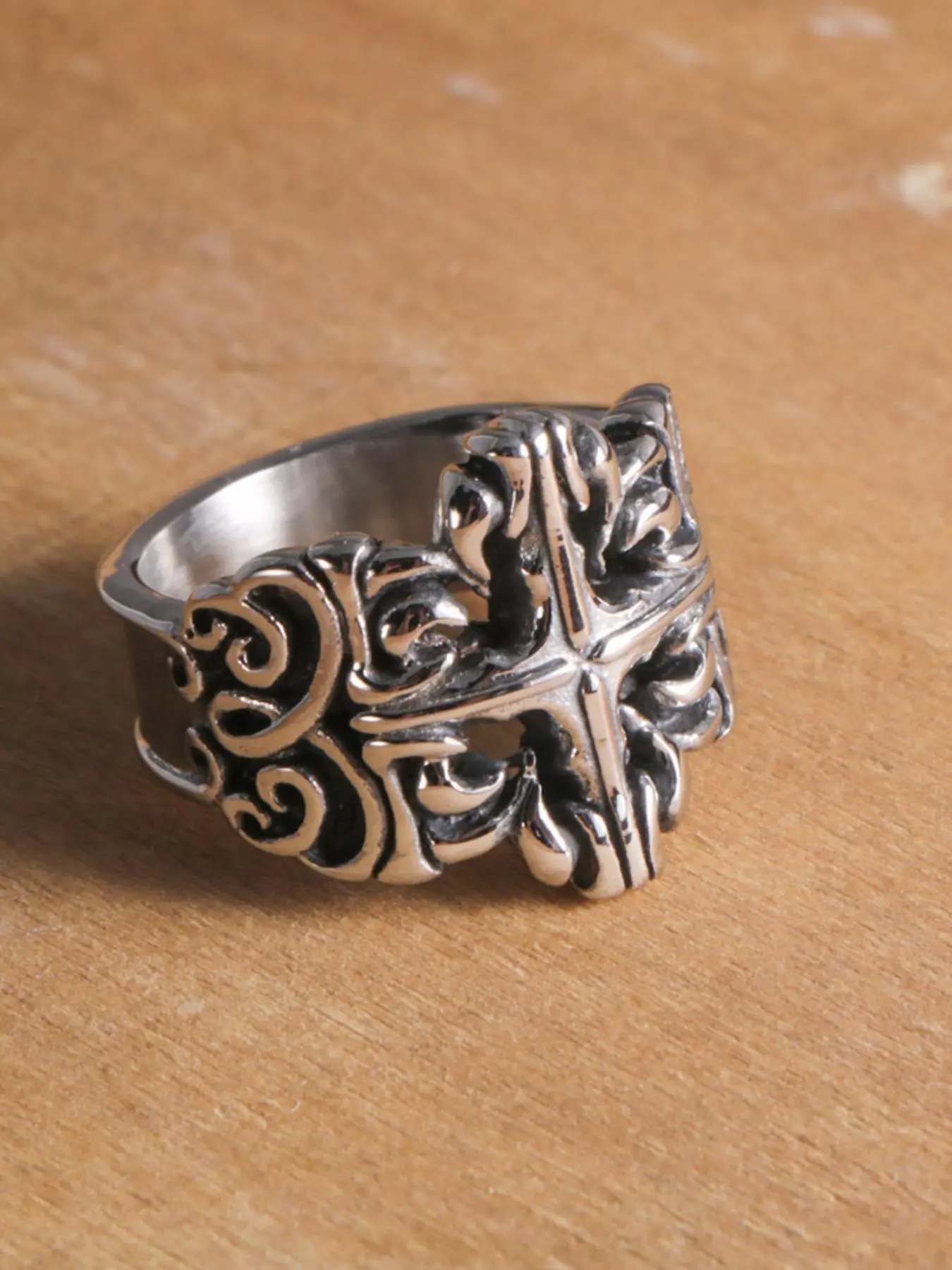 Vintage Classic Pattern Design Cuff Ring, Elegant Fashion Rings, Statement Rings, Stainless Steel, Fashionable Jewelry for Party, Daily Clothing Decor, Trendy All-match & Exquisite Jewelry for Birthday Gift
