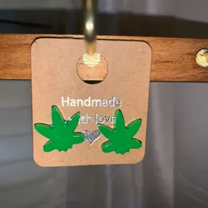 Maple leaf stainless steel stud earrings