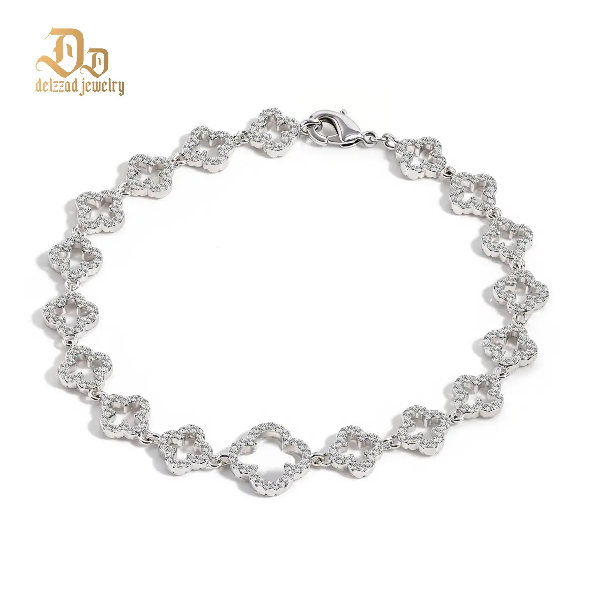 Delzzad Enchanted Clover Glow Bracelet Round Synthetic Moissanite Bracelet Jewelry with S925/Copper Ideal Daily Accessory for Women Perfect Engagement & Anniversary Gifts