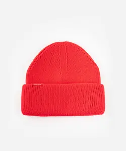 Lou Oversized Knit Beanie - Textured Design, Fitted Fit, Ideal for Cold Weather