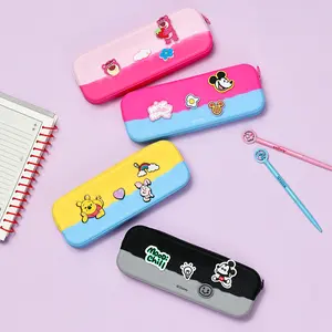 [New Year's gift] MINISO Disney Wonderful Mickey Series - Holey Pencil Case, cute design, small and exquisite, a great gift choice