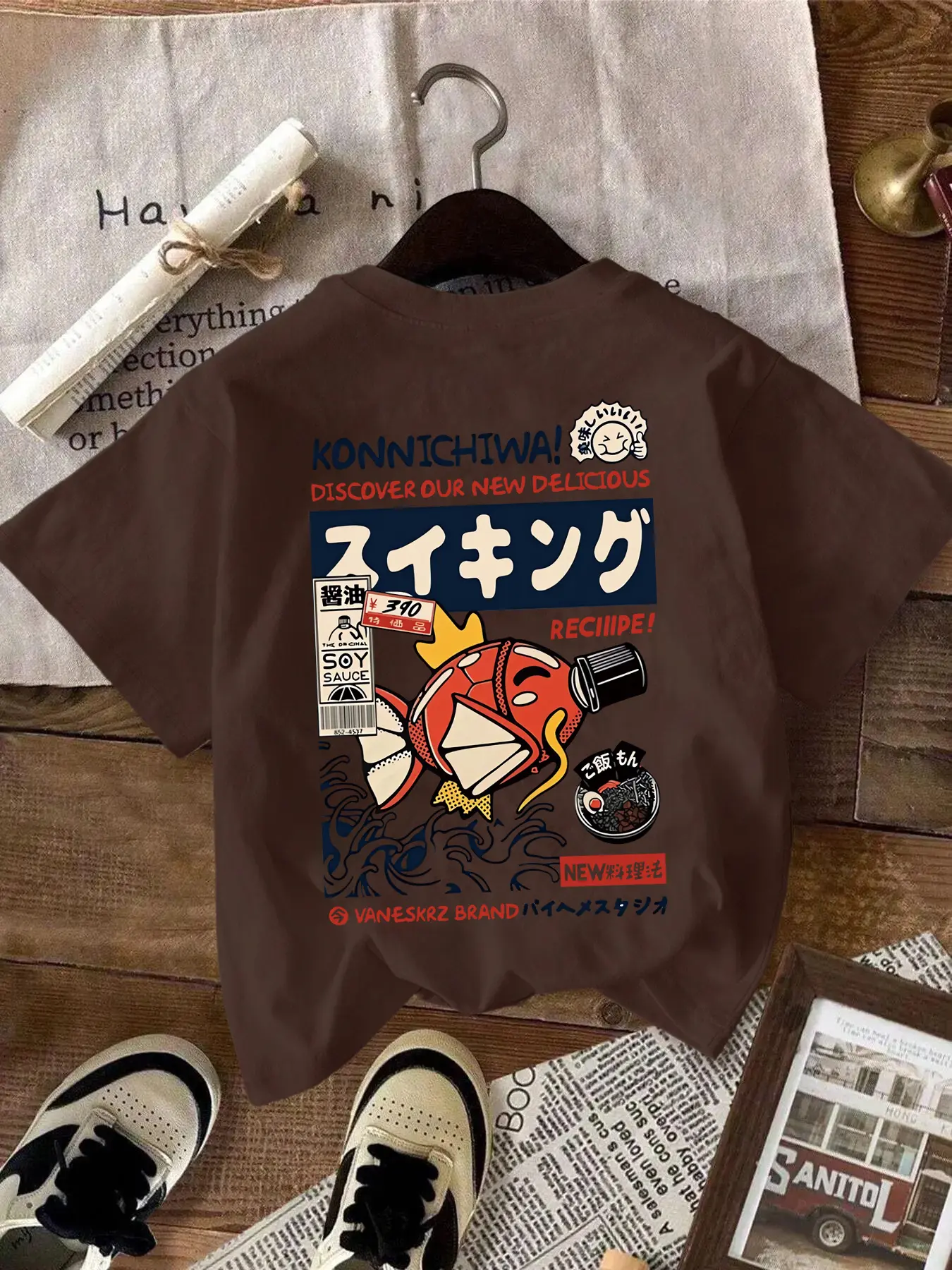 Men's Y2K street-style Streetwear crew-neck long T-shirt Crewneck with ramen and Graphic prints, loose and comfortable, the collision of Japanese elements and letter prints can show a trendy attitude whether for daily strolls or casual gatherings, Clothes