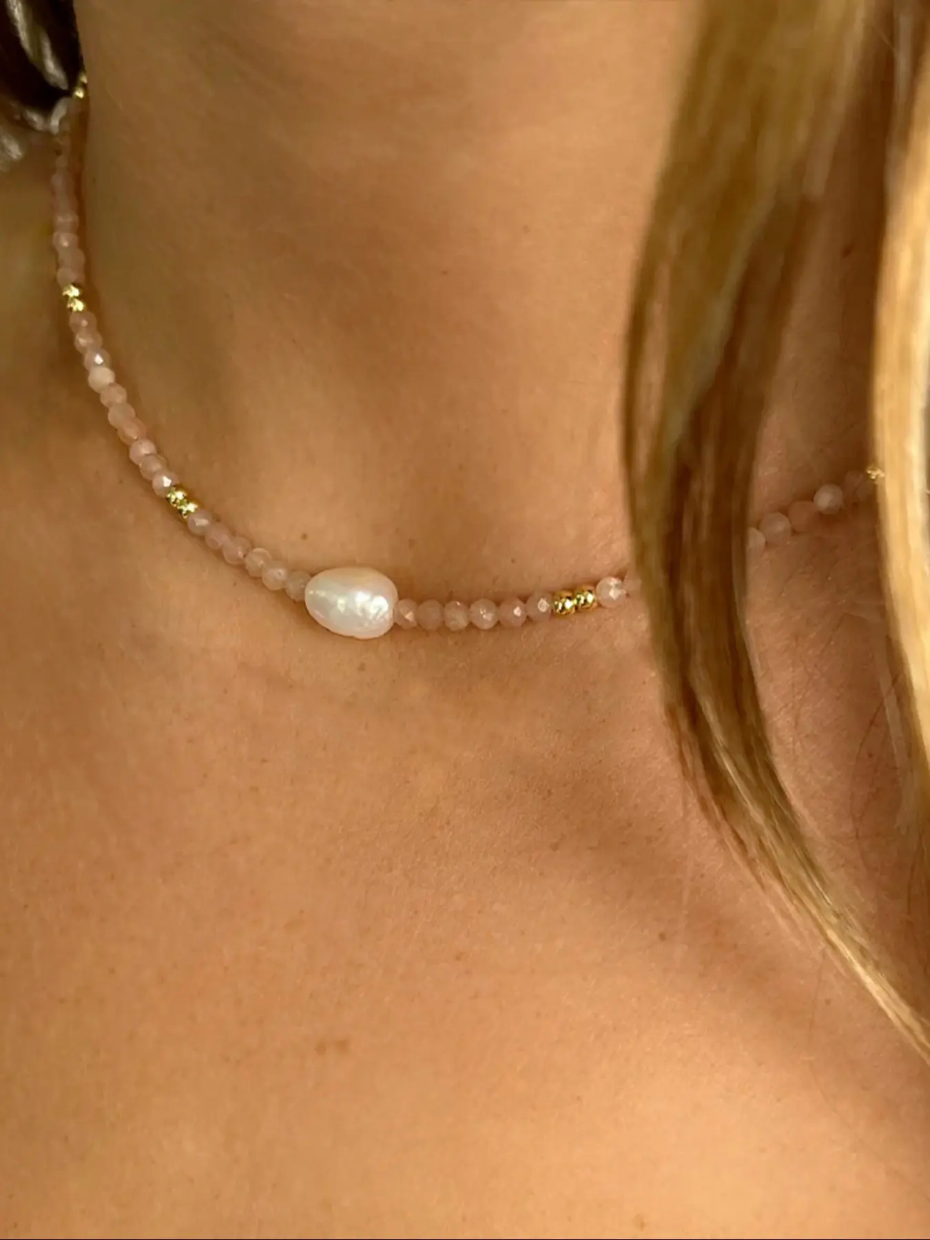Elegant Baroque Freshwater Pearl Glass Beads Pearls Beaded Necklace for Women, Faux Pearl Jewelry, Pearl Pendant Necklace, Light, High-Quality Craftsmanship, Perfect Jewelry Gift