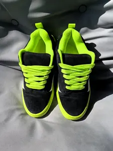 New Couple Sneakers Fluorescent Trendy Shoes Mint Sports Shoes Casual Trainers Board Shoes Men Women All Seasons PU Leather Rubber Sole