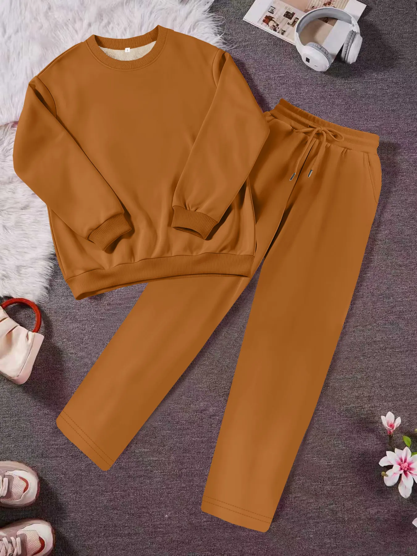 Men's Casual Plain Round Neck Pullover Sweater & Straight Leg Pants Set, Fleece Lined Warm Winter, Comfortable Daily Wear Clothes
