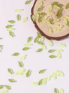 100pcs Acrylic Leaf Pendants for DIY Jewelry Making, Transparent Leaf Charms with Holes, Plastic Beads for Keychains Crafts, Diy Jewelry Accessories