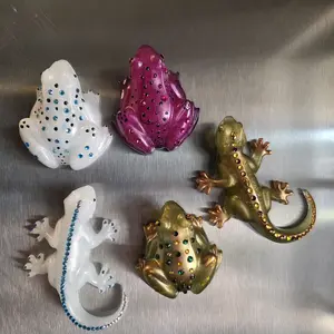 Fridge Friends Magnets Frogs & lizards with Rhinestones Resin