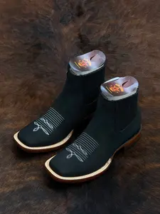 LOS ALTOS MEN BOTÍN WIDE SQUARE TOE NUBUCK BLACK 82BM26305