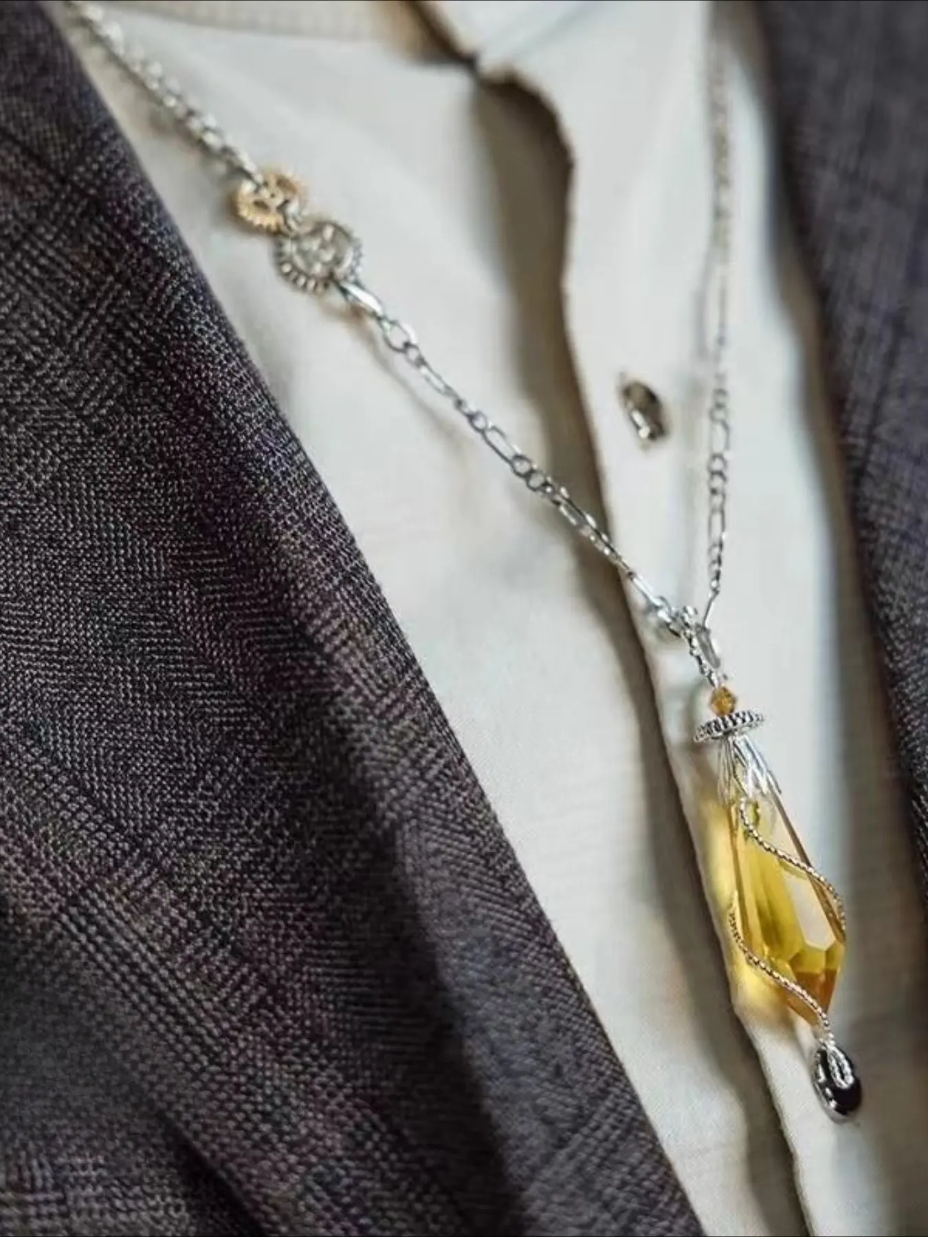 The Yellow Crystal Fashion Curated Necklace From 'The Lord of The Mysteries' Is A Great Gift, An Essential Halloween Present, Celestial Pendant Necklace, Neck Jewelry
