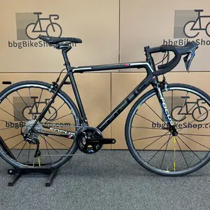 Used Focus Izalco Max, 11-speed Shimano 105, Carbon Fiber Road Bike-2015, 56cm