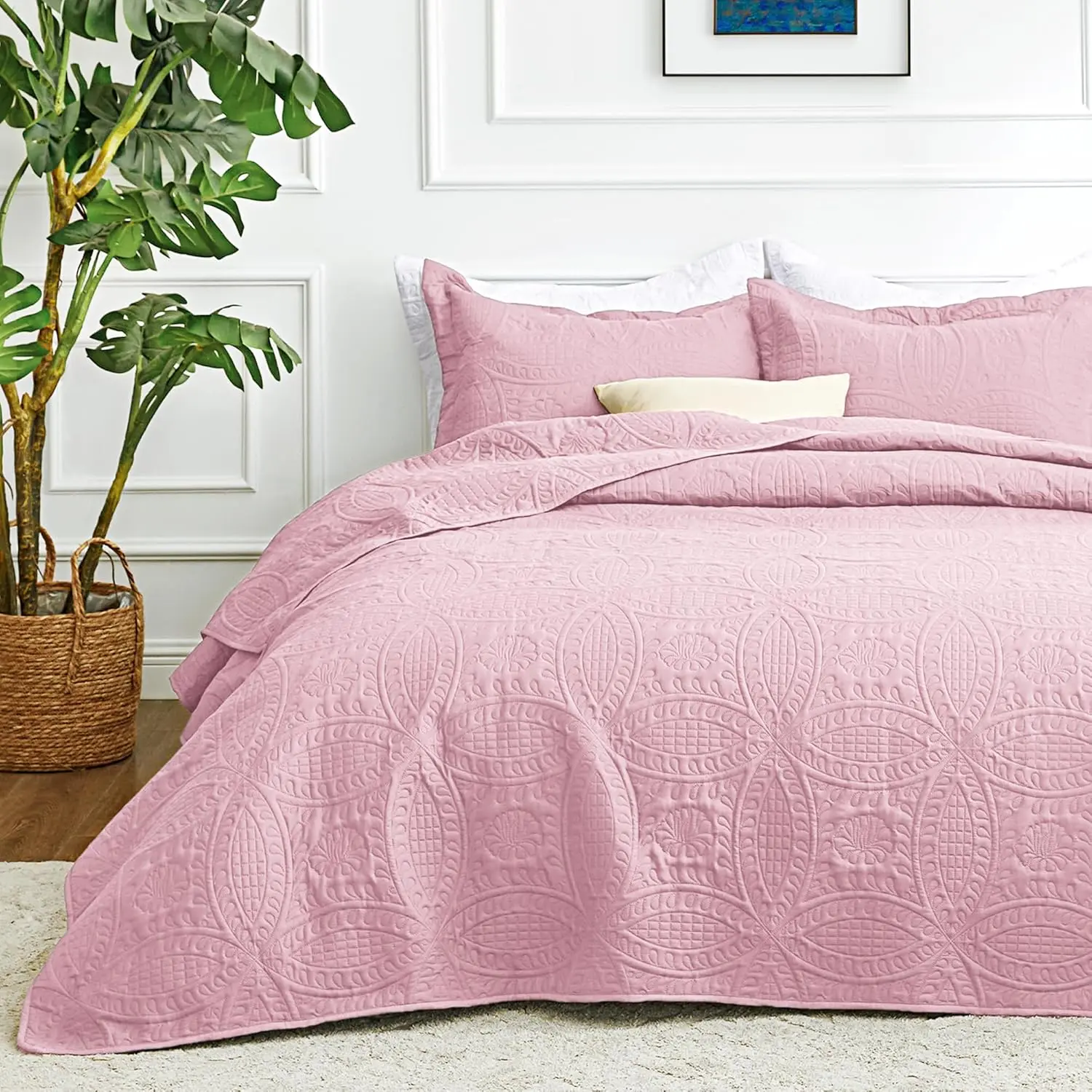 Affordable 3-Piece Classic Contemporary Bedding Set - Breathable Durable Soft Modern Coin Pattern Bedspread, Lightweight All-Season (1 Blanket, 2 Pillowcases)