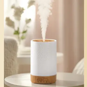 150ml Aroma Diffuser Aromatherapy for Home, USB Powered Ultrasonic Air Humidifier with 7 Color LED Light, Creative Mini Aroma Diffuser, Suitable for Bedroom, Living Room, Office, Essential Diffuser, Aroma Diffuser Humidifiers, Aromatherapy Diffusers