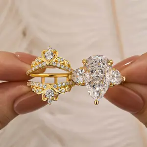 MAXINEJEWELRY 2PC 8.0ct Pear Cut CZ Bridal Engagement Ring Set - 5A Cubic Zirconia Elegant Glittering Solitaire Engagement Rings for Women, Ideal for Proposal, Wedding, Daily Wear
