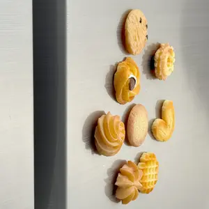 8 Piece Cookie Magnet Set Creative Decorative Magnets Kitchen Office Cabinet Home Decoration Daily Use Christmas Gift