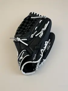 VO HOBBY BASEBALL GLOVE